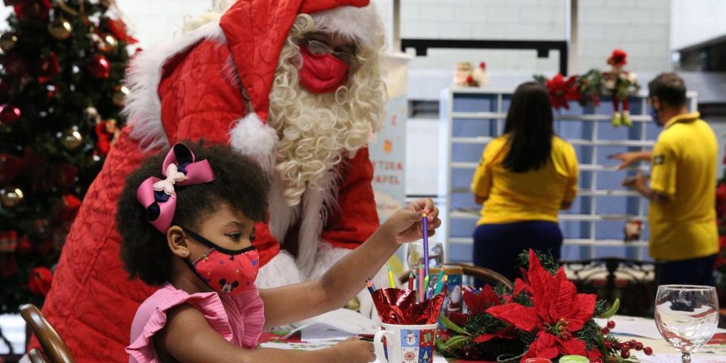 Papai Noel dos Correios: presentes devem ser entregues até sexta-feira nas agências