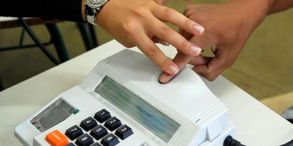 Quase um milhão de eleitores mineiros poderão ter biometria validada nestas eleições