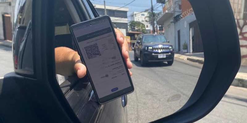 Seu carro tem final de placa 4, 5 ou 6? Exigência do CRLV 2024 começa nesta terça-feira